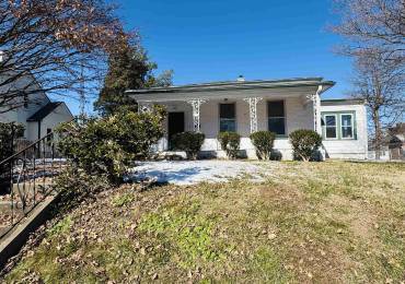 405 MAIN Street, Anna, Illinois, 3 Bedrooms Bedrooms, ,2 BathroomsBathrooms,Residential,For Sale,MAIN,RMAEB456427