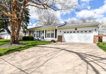 2265 ROBIN Road, Washington, Illinois, 3 Bedrooms Bedrooms, ,2 BathroomsBathrooms,Residential,For Sale,ROBIN,RMAPA1257185
