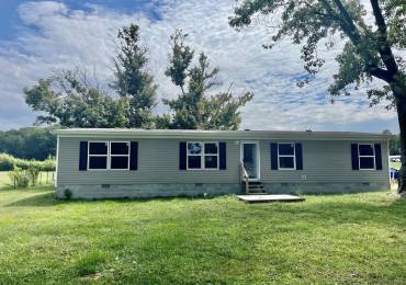 490 FRONT Street, Olmsted, Illinois, 3 Bedrooms Bedrooms, ,2 BathroomsBathrooms,Residential,For Sale,FRONT,RMAEB454200