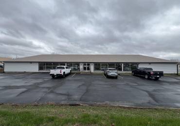 1323 11TH Street, De Witt, Iowa, ,Commercial Sale,For Sale,11TH,RMAQC4262782