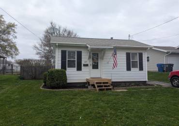 4119 28TH Avenue, Moline, Illinois, 2 Bedrooms Bedrooms, ,1 BathroomBathrooms,Residential,For Sale,28TH,RMAQC4262802