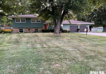 16085 GREENLAND Drive, Morrison, Illinois, 4 Bedrooms Bedrooms, ,2 BathroomsBathrooms,Residential,For Sale,GREENLAND,RMAQC4262840