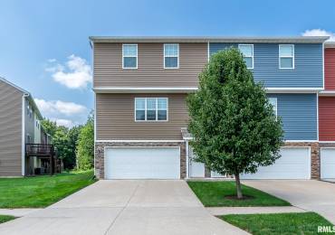 710 COX Court, Le Claire, Iowa, 2 Bedrooms Bedrooms, ,Residential Lease,For Rent,COX,RMAQC4262849