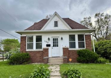 103 CEDAR Avenue, West Peoria, Illinois, 2 Bedrooms Bedrooms, ,1 BathroomBathrooms,Residential,For Sale,CEDAR,RMAPA1257610