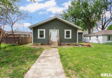 4109 ASHTON Avenue, Peoria, Illinois, 3 Bedrooms Bedrooms, ,2 BathroomsBathrooms,Residential,For Sale,ASHTON,RMAPA1257479