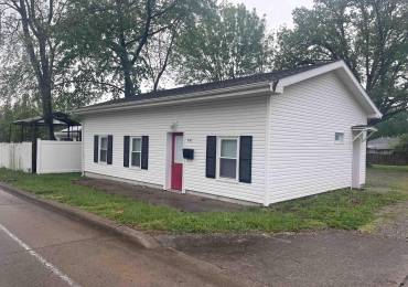 541 27TH Street, Mt Vernon, Illinois, 2 Bedrooms Bedrooms, ,Residential,For Sale,27TH,RMAEB457807