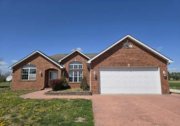 8863 New Athens Darmstadt Road, New Athens, Illinois, 3 Bedrooms Bedrooms, ,3 BathroomsBathrooms,Residential,For Sale,New Athens Darmstadt,RMAEB457815