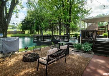 208 ALEXANDER Street, Energy, Illinois, 2 Bedrooms Bedrooms, ,2 BathroomsBathrooms,Residential,For Sale,ALEXANDER,RMAQC4262921