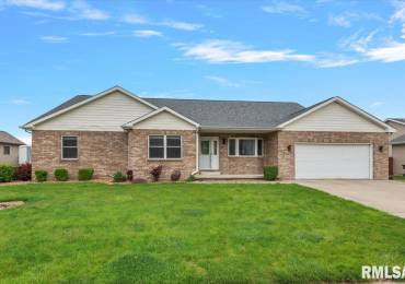 1205 MICHELE Drive, Pawnee, Illinois, 4 Bedrooms Bedrooms, ,2 BathroomsBathrooms,Residential,For Sale,MICHELE,RMACA1036218