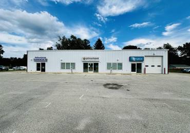 825 HENDERSON Street, Galesburg, Illinois, ,Commercial Lease,For Rent,HENDERSON,RMACA1031157