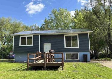 2620 Griffiths Avenue, Springfield, Illinois, 4 Bedrooms Bedrooms, ,1 BathroomBathrooms,Residential,For Sale,Griffiths,RMACA1036257