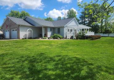 1626 Venable Street, Carterville, Illinois, 3 Bedrooms Bedrooms, ,3 BathroomsBathrooms,Residential,For Sale,Venable,RMAEB457851