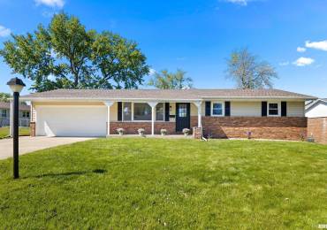 1063 JOHNSON Street, Morton, Illinois, 4 Bedrooms Bedrooms, ,2 BathroomsBathrooms,Residential,For Sale,JOHNSON,RMAPA1257703