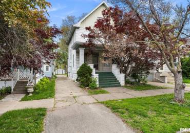 1803 BARKER Avenue, Peoria, Illinois, 4 Bedrooms Bedrooms, ,2 BathroomsBathrooms,Residential,For Sale,BARKER,RMAPA1257728