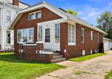704 GIFT Avenue, Peoria, Illinois, 3 Bedrooms Bedrooms, ,1 BathroomBathrooms,Residential,For Sale,GIFT,RMAPA1257757