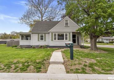 2601 47TH Street, Moline, Illinois, 4 Bedrooms Bedrooms, ,2 BathroomsBathrooms,Residential,For Sale,47TH,RMAQC4263052
