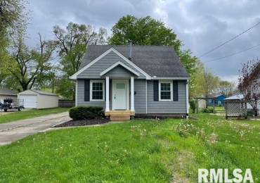 2512 HEADING Avenue, West Peoria, Illinois, 3 Bedrooms Bedrooms, ,3 BathroomsBathrooms,Residential,For Sale,HEADING,RMAPA1257773