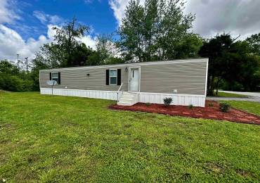 806 & 808 BOYD Street, Eldorado, Illinois, 2 Bedrooms Bedrooms, ,2 BathroomsBathrooms,Residential,For Sale,BOYD,RMAQC4263110