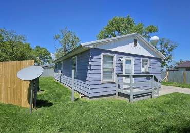 84 Yakima Circle, McClure, Illinois, 2 Bedrooms Bedrooms, ,1 BathroomBathrooms,Residential,For Sale,Yakima,RMAEB453397