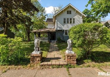 1729 11TH Avenue, Moline, Illinois, 3 Bedrooms Bedrooms, ,2 BathroomsBathrooms,Residential,For Sale,11TH,RMAQC4263113