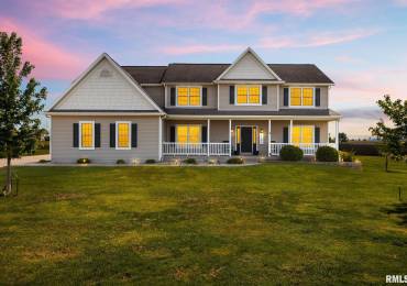 1101 PINE Street, El Paso, Illinois, 4 Bedrooms Bedrooms, ,2 BathroomsBathrooms,Residential,For Sale,PINE,RMAPA1257824