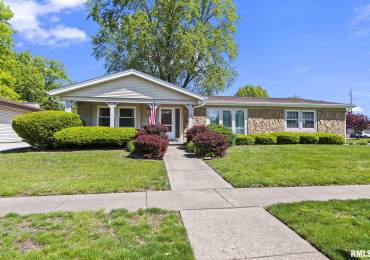 143 Laconwood Drive, Springfield, Illinois, 4 Bedrooms Bedrooms, ,2 BathroomsBathrooms,Residential,For Sale,Laconwood,RMACA1036336