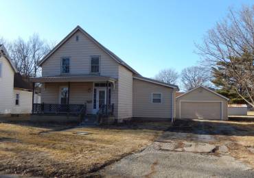 759 Rile Street, Bushnell, Illinois, 4 Bedrooms Bedrooms, ,1 BathroomBathrooms,Residential,For Sale,Rile,RMAPA1256222