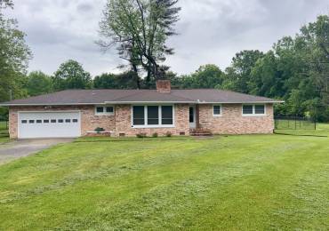 112 Prairie Road, Carterville, Illinois, 3 Bedrooms Bedrooms, ,2 BathroomsBathrooms,Residential,For Sale,Prairie,RMAEB457908