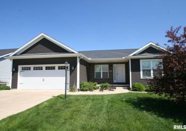 1515 CALVIN Drive, Washington, Illinois, 3 Bedrooms Bedrooms, ,2 BathroomsBathrooms,Residential,For Sale,CALVIN,RMAPA1257678