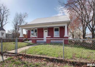 700 OHIO Street, Quincy, Illinois, 3 Bedrooms Bedrooms, ,2 BathroomsBathrooms,Residential,For Sale,OHIO,RMACA1035393