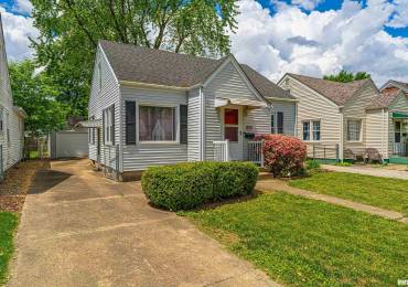 1825 22ND Street, Springfield, Illinois, 2 Bedrooms Bedrooms, ,2 BathroomsBathrooms,Residential,For Sale,22ND,RMACA1036392