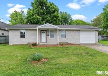518 DEAN Street, Virden, Illinois, 2 Bedrooms Bedrooms, ,1 BathroomBathrooms,Residential,For Sale,DEAN,RMACA1036391