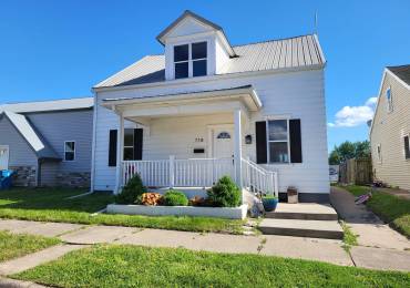 718 ADAMS Street, Quincy, Illinois, 3 Bedrooms Bedrooms, ,2 BathroomsBathrooms,Residential,For Sale,ADAMS,RMACA1036395