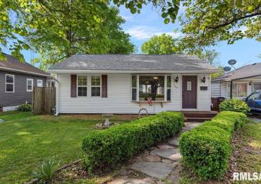 157 MONROE Street, Auburn, Illinois, 3 Bedrooms Bedrooms, ,1 BathroomBathrooms,Residential,For Sale,MONROE,RMACA1036400
