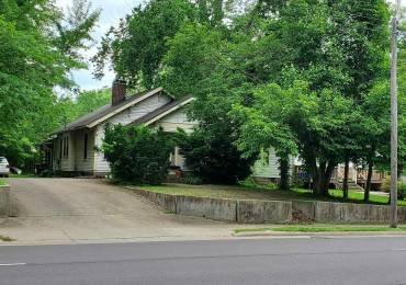 607 WALNUT Street, Carbondale, Illinois, ,Residential Income,For Sale,WALNUT,RMAEB457935
