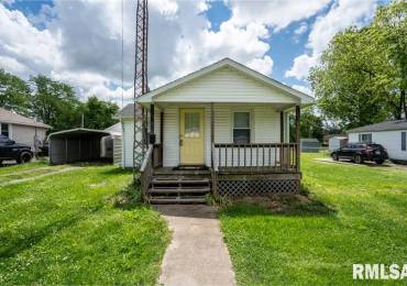 210 ORCHARD Street, Zeigler, Illinois, 1 Bedroom Bedrooms, ,1 BathroomBathrooms,Residential,For Sale,ORCHARD,RMAQC4263244