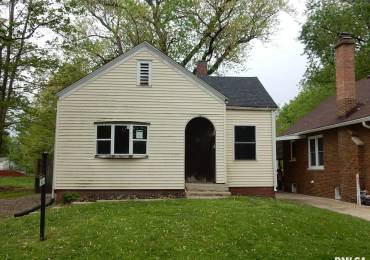 1411 FRANKLIN Avenue, Springfield, Illinois, 2 Bedrooms Bedrooms, ,1 BathroomBathrooms,Residential,For Sale,FRANKLIN,RMACA1036416
