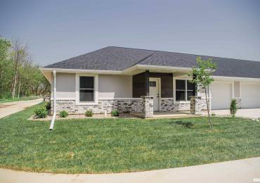 2803 23RD Street, Quincy, Illinois, 2 Bedrooms Bedrooms, ,2 BathroomsBathrooms,Residential,For Sale,23RD,RMAQC4260487