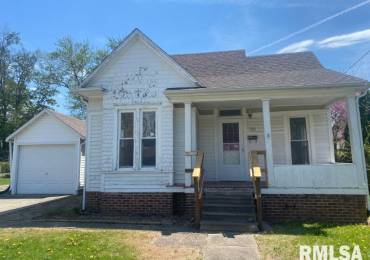 731 JOHNSON Street, Macomb, Illinois, 2 Bedrooms Bedrooms, ,1 BathroomBathrooms,Residential,For Sale,JOHNSON,RMAPA1257927