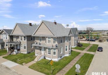 2127 5TH Avenue, Moline, Illinois, ,Residential Income,For Sale,5TH,RMAQC4263317