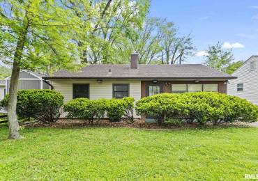 2330 DOVER Street, Springfield, Illinois, 2 Bedrooms Bedrooms, ,1 BathroomBathrooms,Residential,For Sale,DOVER,RMACA1036464