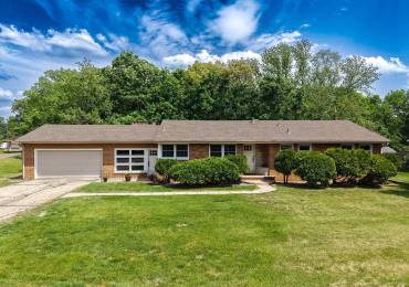 714 ARNOLD Road, East Peoria, Illinois, 3 Bedrooms Bedrooms, ,2 BathroomsBathrooms,Residential,For Sale,ARNOLD,RMAPA1257953