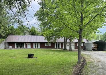 405 PARK Court, Percy, Illinois, 3 Bedrooms Bedrooms, ,2 BathroomsBathrooms,Residential,For Sale,PARK,RMAEB457957
