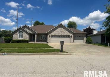 3901 Destiny Drive, Springfield, Illinois, 3 Bedrooms Bedrooms, ,2 BathroomsBathrooms,Residential,For Sale,Destiny,RMACA1036485