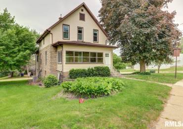 1845 BLUFF Boulevard, Clinton, Iowa, 4 Bedrooms Bedrooms, ,1 BathroomBathrooms,Residential,For Sale,BLUFF,RMAQC4263352