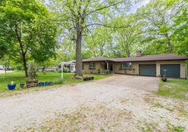 110 OAKLAWN Court, East Peoria, Illinois, 3 Bedrooms Bedrooms, ,2 BathroomsBathrooms,Residential,For Sale,OAKLAWN,RMAPA1257907
