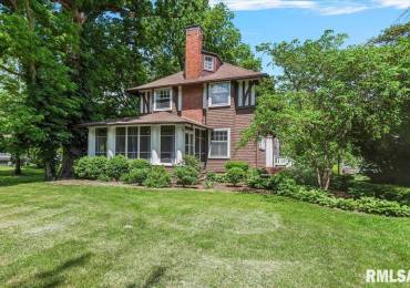 3 DUNCAN Park, Jacksonville, Illinois, 4 Bedrooms Bedrooms, ,2 BathroomsBathrooms,Residential,For Sale,DUNCAN,RMACA1036518