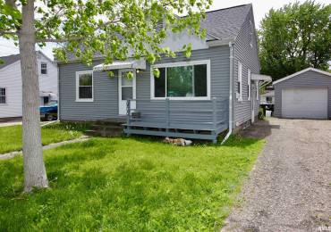 900 HOLLAND Street, Washington, Illinois, 2 Bedrooms Bedrooms, ,1 BathroomBathrooms,Residential,For Sale,HOLLAND,RMAPA1258003