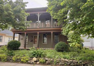 429 MADISON Street, Macomb, Illinois, 2 Bedrooms Bedrooms, ,2 BathroomsBathrooms,Residential,For Sale,MADISON,RMAPA1258011