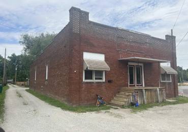 111 2ND Street, Taylorville, Illinois, ,Residential Income,For Sale,2ND,RMACA1036542